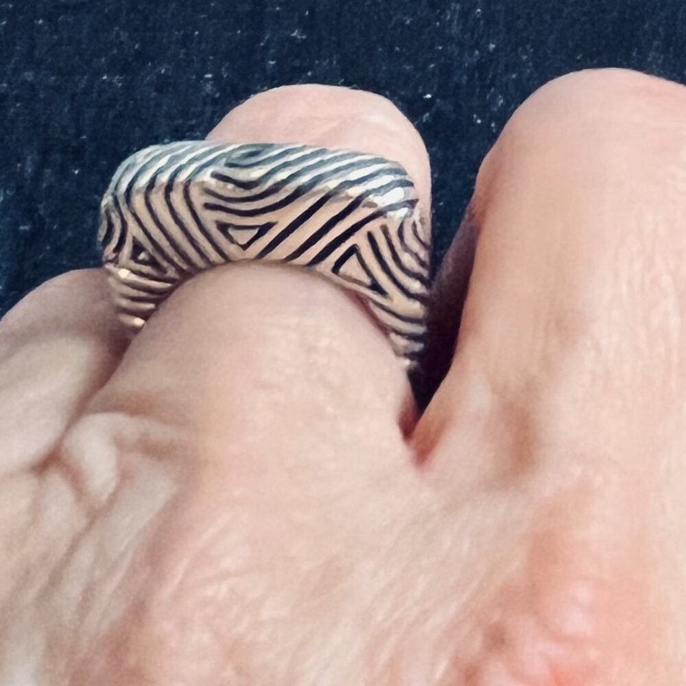 Dian Malouf Stack Ring– size 6